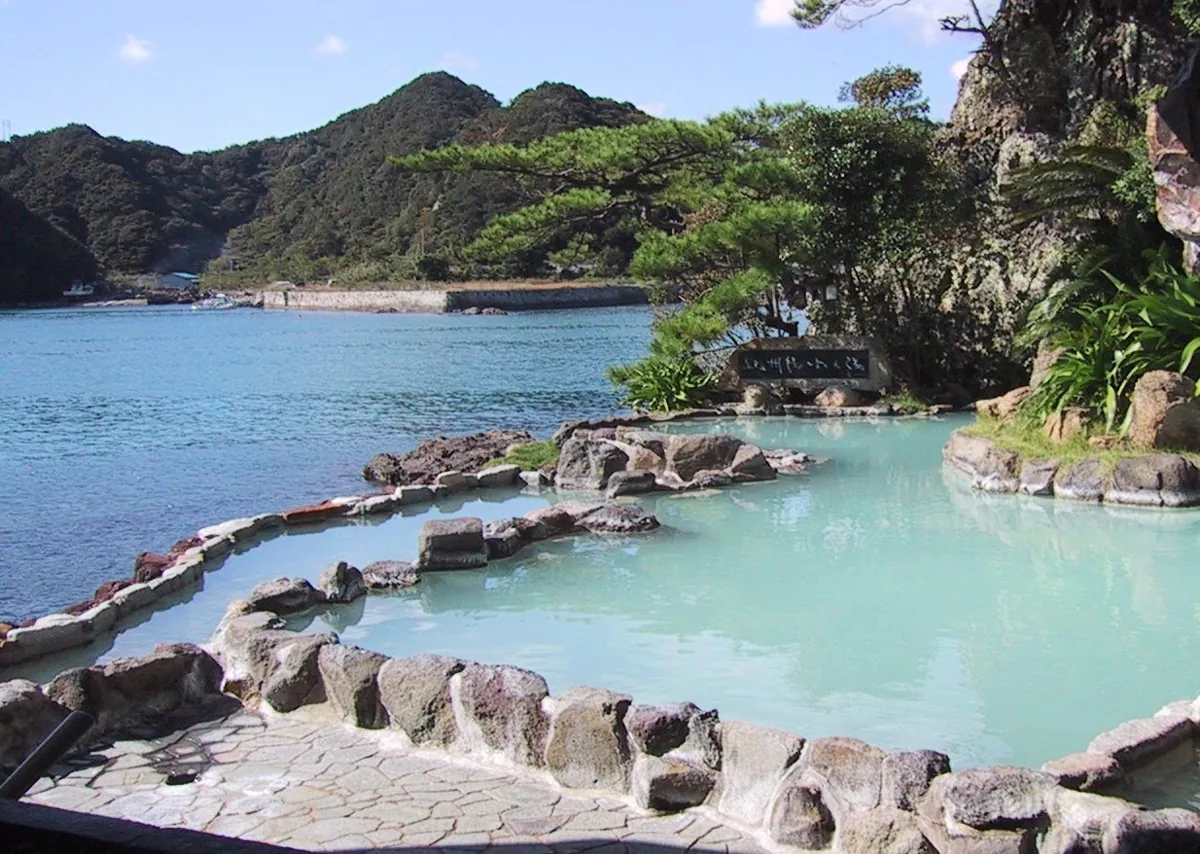 露天溫泉參考