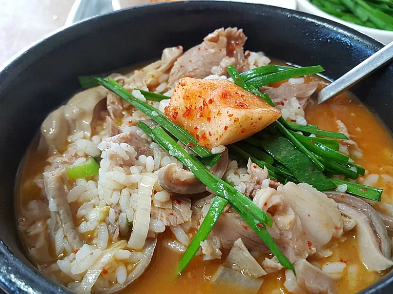 豬肉湯飯